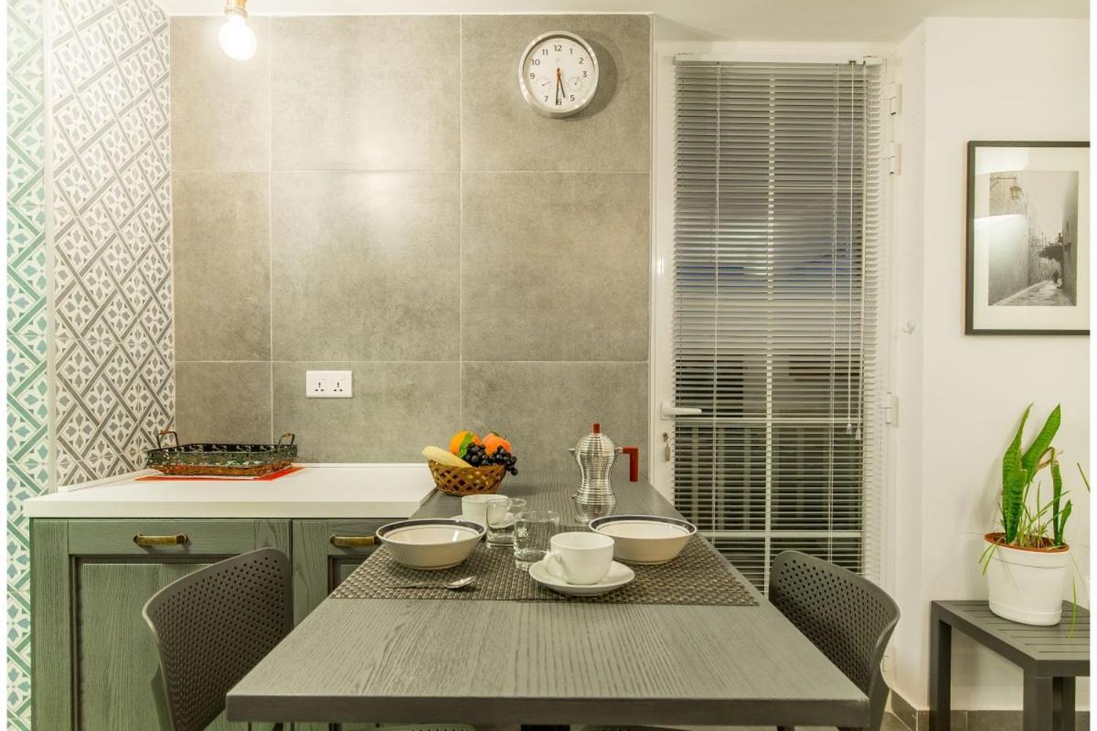 Bright & Modern 2-Bedroom, 4Th Floor Apartment In Gzira, Malta Bagian luar foto